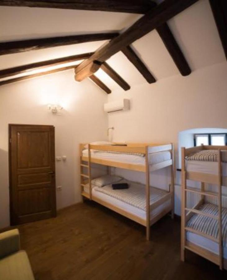 Hostel Skrla Divača Dış mekan fotoğraf